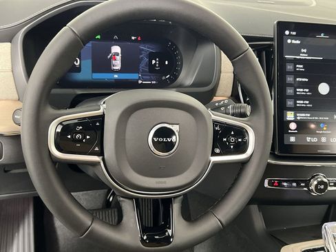 New 2026 Volvo XC90 B6 Plus w/ Protection Package Premier image 11