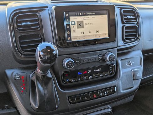 Used 2023 RAM ProMaster 2500 w/ Convenience Group image 14