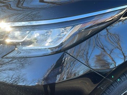 Certified 2023 Toyota Sienna LE image 7