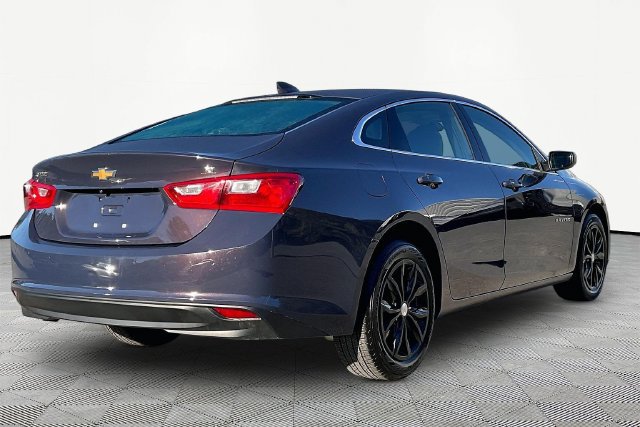 Used 2025 Chevrolet Malibu LT FWD image 5