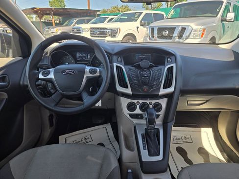 Used 2014 Ford Focus SE image 19