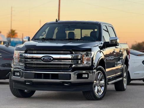 Used 2019 Ford F150 Lariat image 3