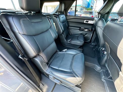 Used 2023 Ford Explorer ST w/ Equipment Group 401A image 28