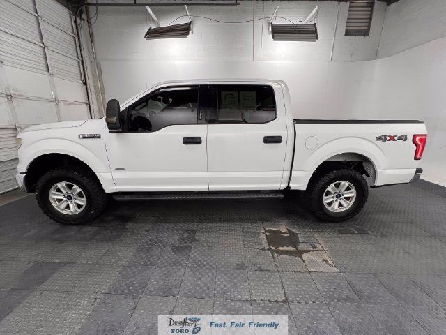 Used 2016 Ford F150 XLT AWD/4WD image 4