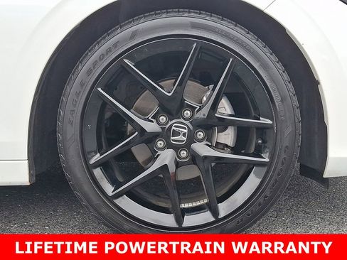 Used 2024 Honda Civic Sport image 8