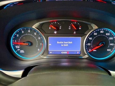 Used 2023 Chevrolet Traverse LT AWD/4WD image 13