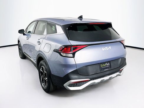 Used 2025 Kia Sportage LX image 5