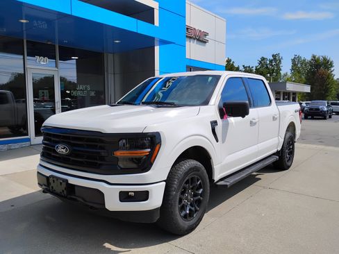 Used 2024 Ford F150 XLT w/ XLT Black Appearance Package AWD/4WD image 14