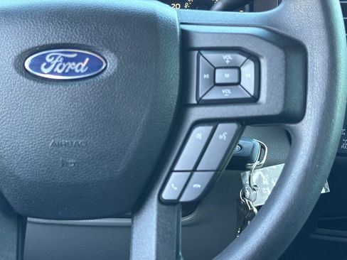 Used 2016 Ford F150 XL w/ Equipment Group 101A Mid AWD/4WD image 12
