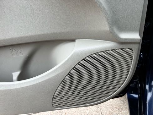 Used 2012 Toyota Corolla L image 13