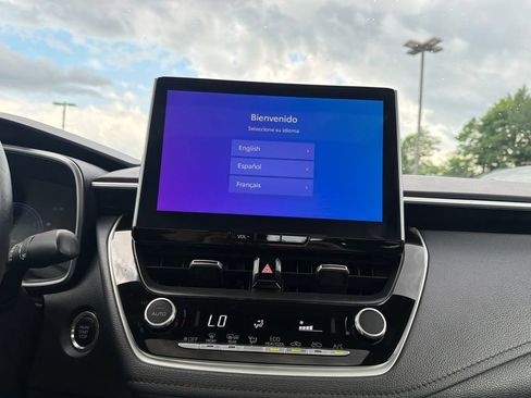 Used 2025 Toyota Corolla XSE FWD image 25