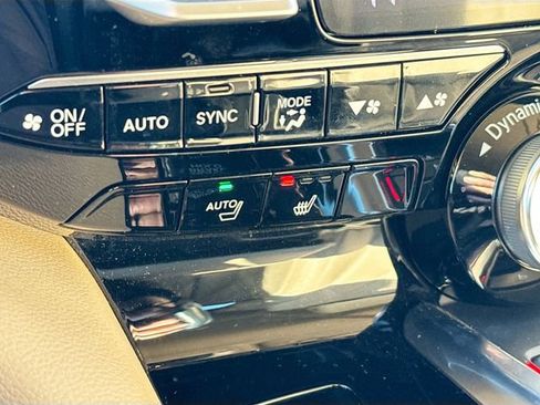 Certified 2025 Acura MDX SH-AWD image 21