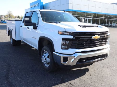 New 2026 Chevrolet Silverado 3500 W/T w/ WT Convenience Package AWD/4WD image 2
