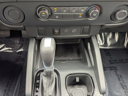 New 2026 Nissan Frontier SV w/ Tow Package RWD image 18