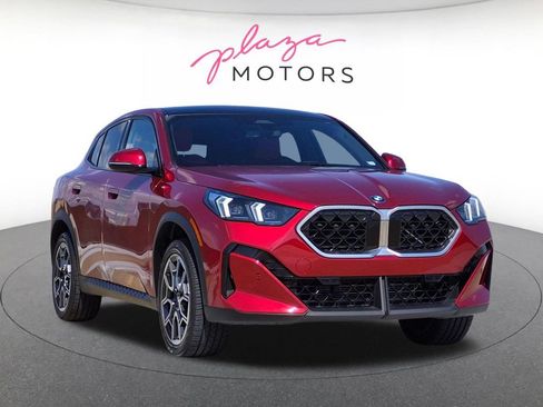 Certified 2024 BMW X2 xDrive28i w/ Convenience Package AWD/4WD image 3