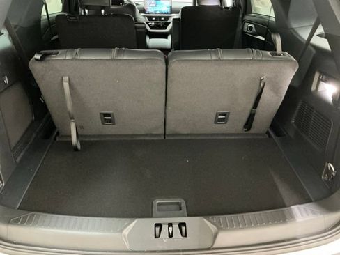 New 2026 Ford Explorer ST-Line w/ ST-Line Street Pack AWD/4WD image 18