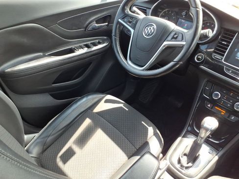 Used 2019 Buick Encore Preferred FWD image 16