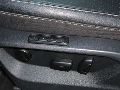 Used 2021 Volkswagen Atlas SEL image 24