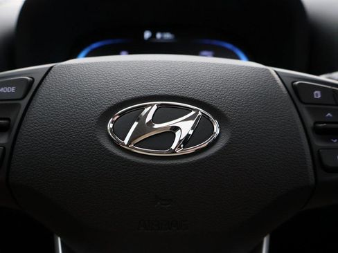 New 2026 Hyundai Venue SEL image 28