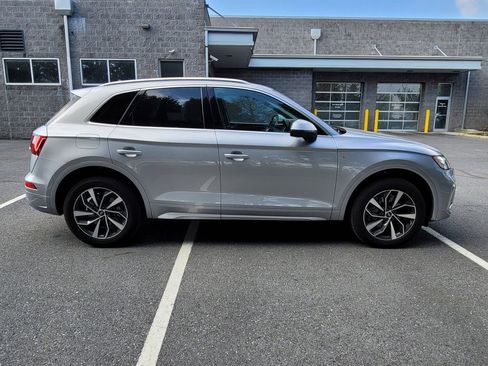 Used 2022 Audi Q5 2.0T Premium image 2