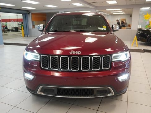 Used 2020 Jeep Grand Cherokee Limited w/ Premium Lighting Group image 16