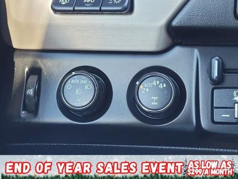 Used 2018 GMC Yukon Denali image 26