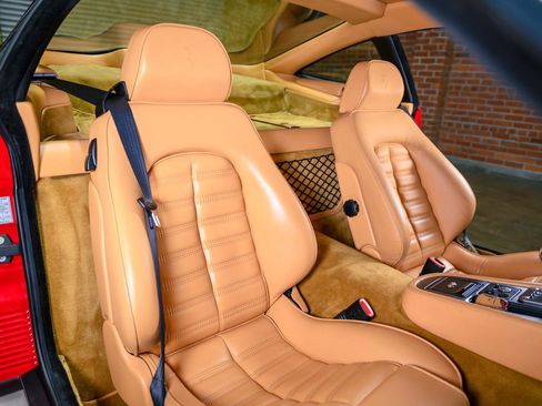 Used 1999 Ferrari 550 Maranello Coupe RWD image 42