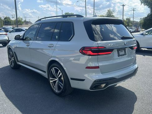 Used 2024 BMW X7 xDrive40i w/ M Sport Package AWD/4WD image 7