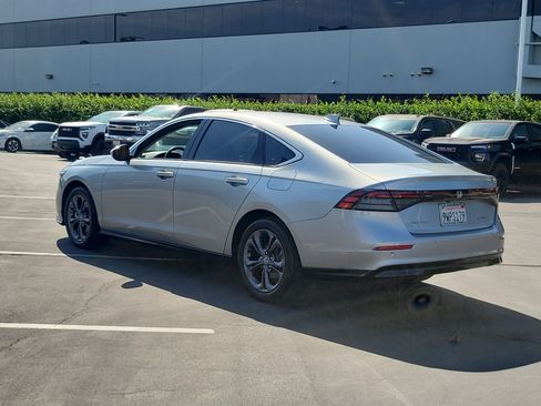 Certified 2024 Honda Accord EX-L image 4