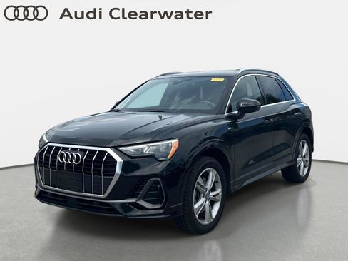 Used 2020 Audi Q3 2.0T Premium w/ Convenience Package AWD/4WD image 1