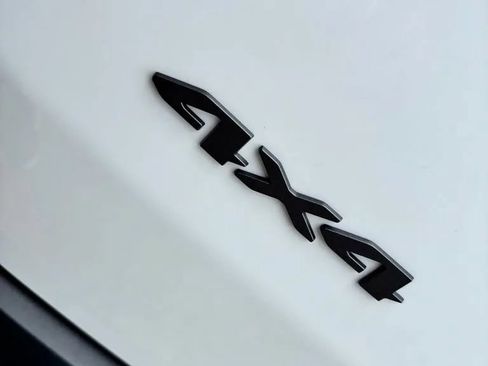 New 2026 Jeep Cherokee Laredo AWD/4WD image 11