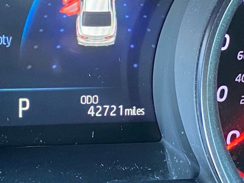 Used 2022 Toyota Camry XSE image 16