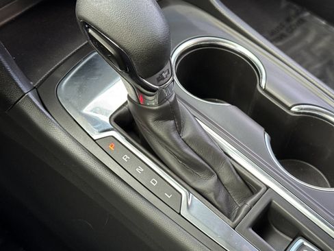 Used 2023 Chevrolet Equinox LT image 23