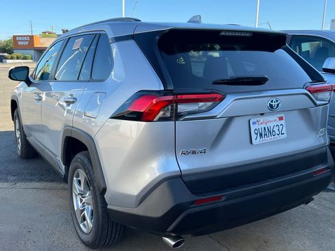 Certified 2024 Toyota RAV4 XLE w/ Convenience Package AWD/4WD image 6