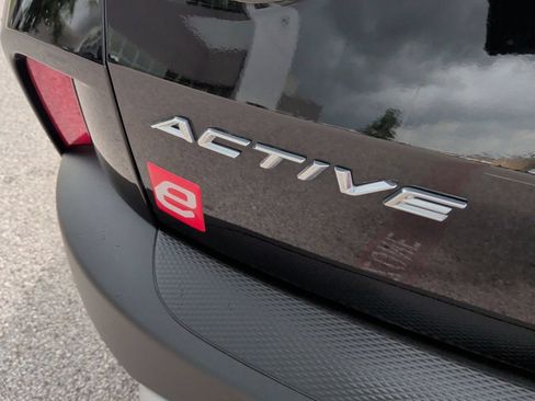 Used 2025 Ford Escape Active FWD image 40