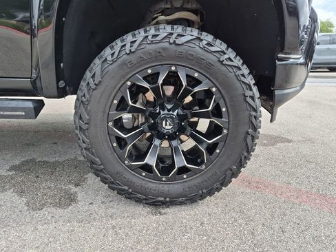 Used 2020 Chevrolet Silverado 1500 RST w/ All-Star Edition AWD/4WD image 15