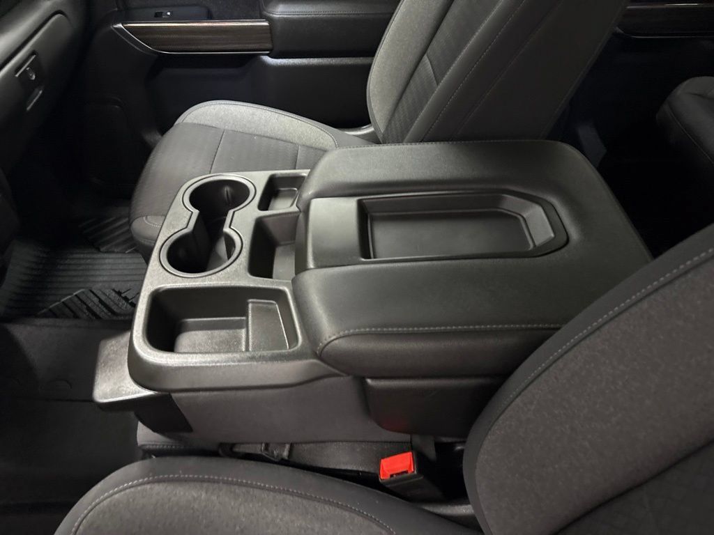 Used 2021 Chevrolet Silverado 1500 RST AWD/4WD image 19