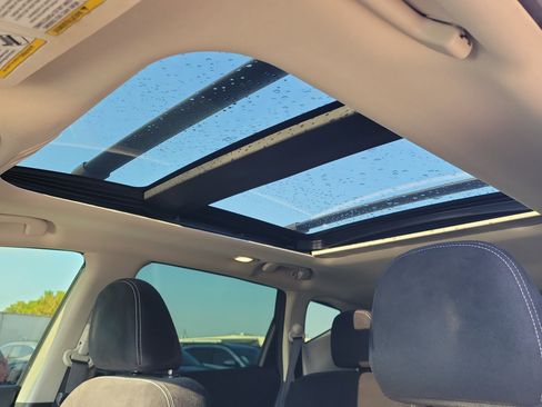 Used 2019 Nissan Murano SV w/ Premium Package image 36