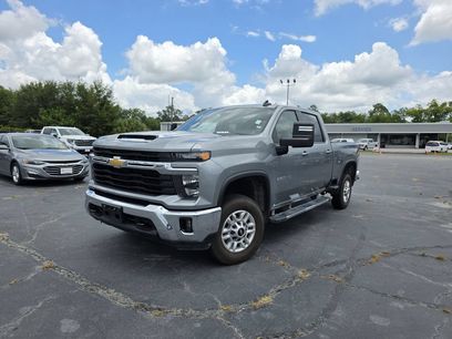 Used 2025 Chevrolet Silverado 2500 LT w/ Convenience Package