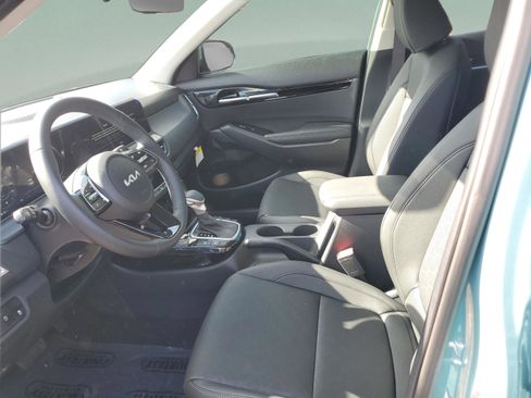 New 2026 Kia Seltos EX FWD image 16