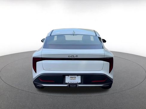 Used 2025 Kia K4 FWD image 12