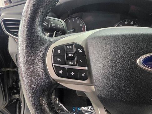 Used 2021 Ford Explorer Limited w/ Hybrid Equipment Group 310A AWD/4WD image 16