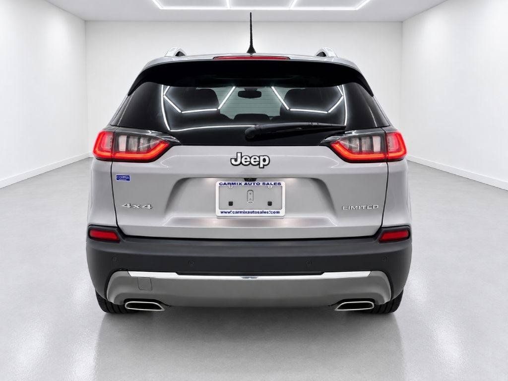 Used 2019 Jeep Cherokee Limited AWD/4WD image 4