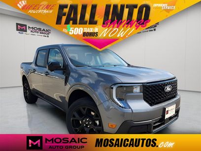 New 2025 Ford Maverick Lariat w/ Black Appearance Package