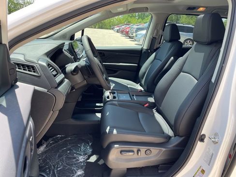 New 2026 Honda Odyssey EX-L image 8
