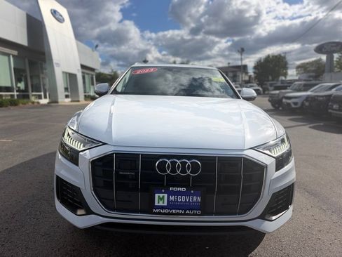 Used 2023 Audi Q8 Premium w/ Convenience Package AWD/4WD image 13