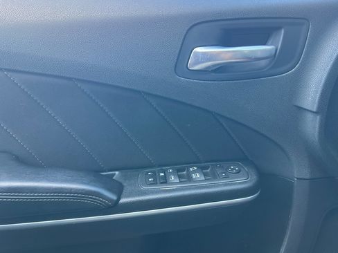 Used 2023 Dodge Charger SXT image 11