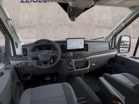 New 2026 Ford Transit 250 148 Medium Roof RWD image 9