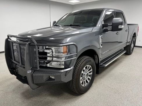 Used 2022 Ford F350 Lariat AWD/4WD image 4