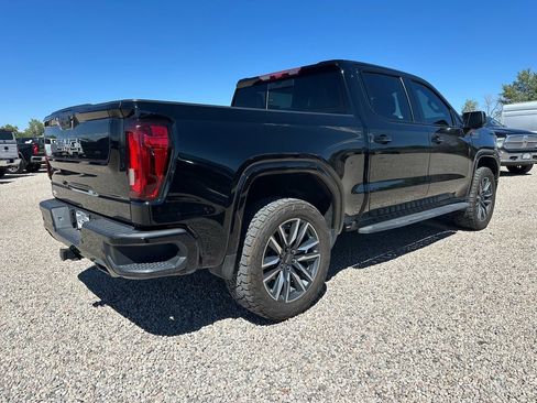 Used 2022 GMC Sierra 1500 AT4 w/ AT4 Premium Package AWD/4WD image 11